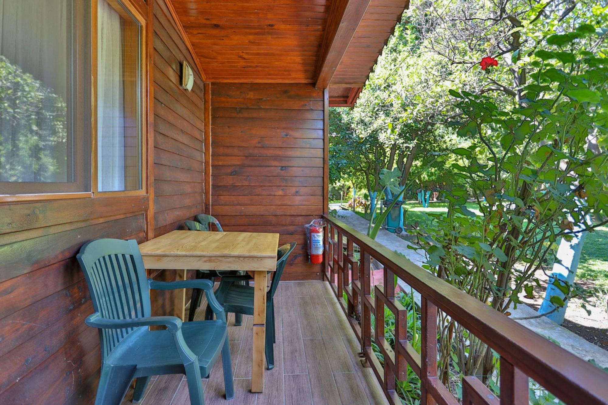 Cinderella Pension&Bungalow Cirali Bagian luar foto